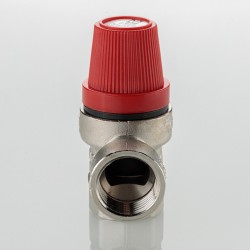 Клапан предохранительный 1/2" х 6 бар