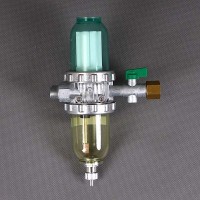 Сепаратор воздуха для топлива Watts HE10 3/8" ВН с фильтром