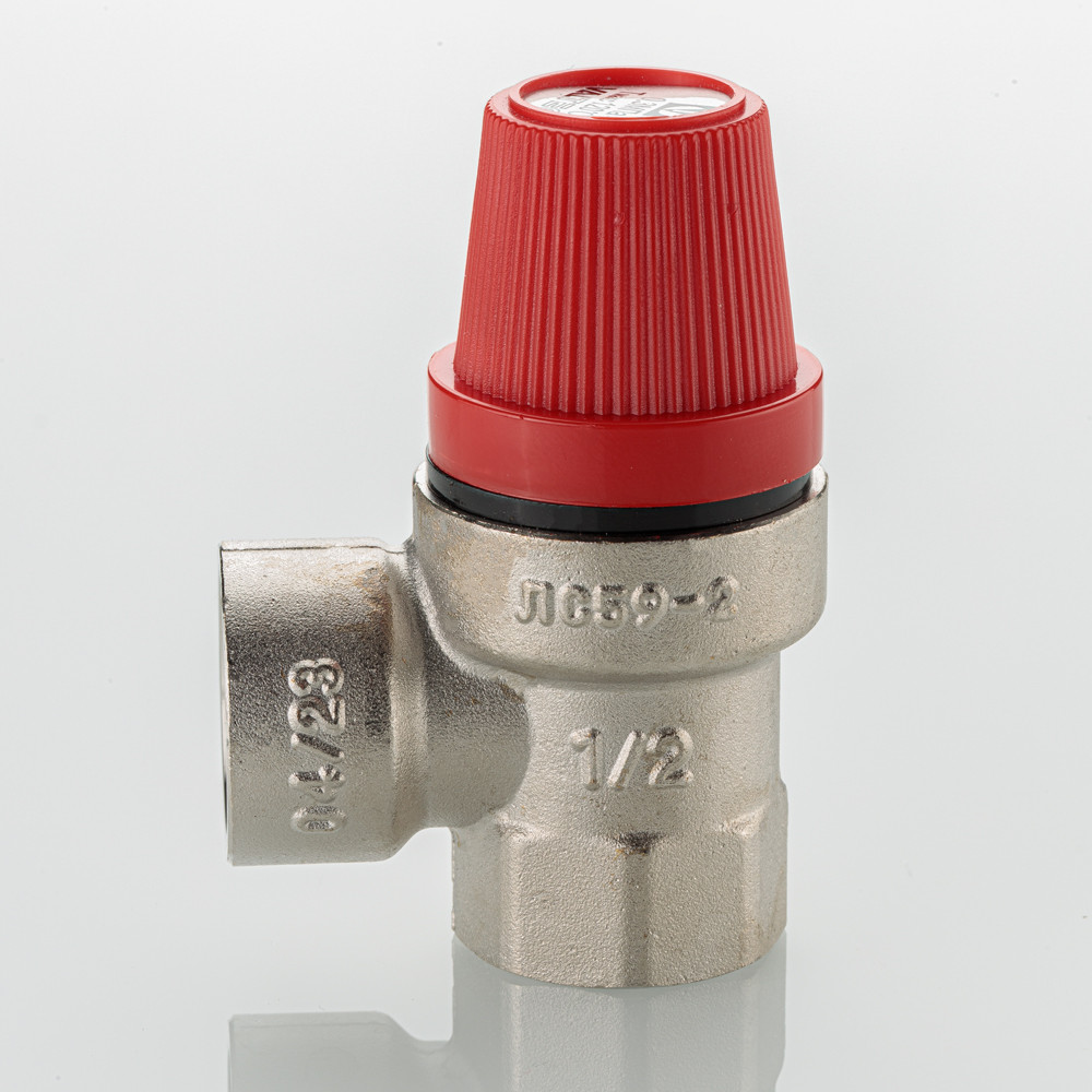 Клапан предохранительный 1/2" х 3 бара