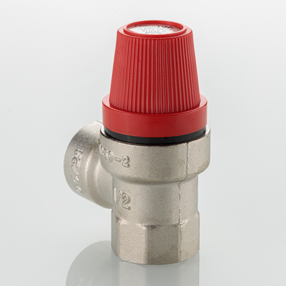 Клапан предохранительный 1/2" х 3 бара